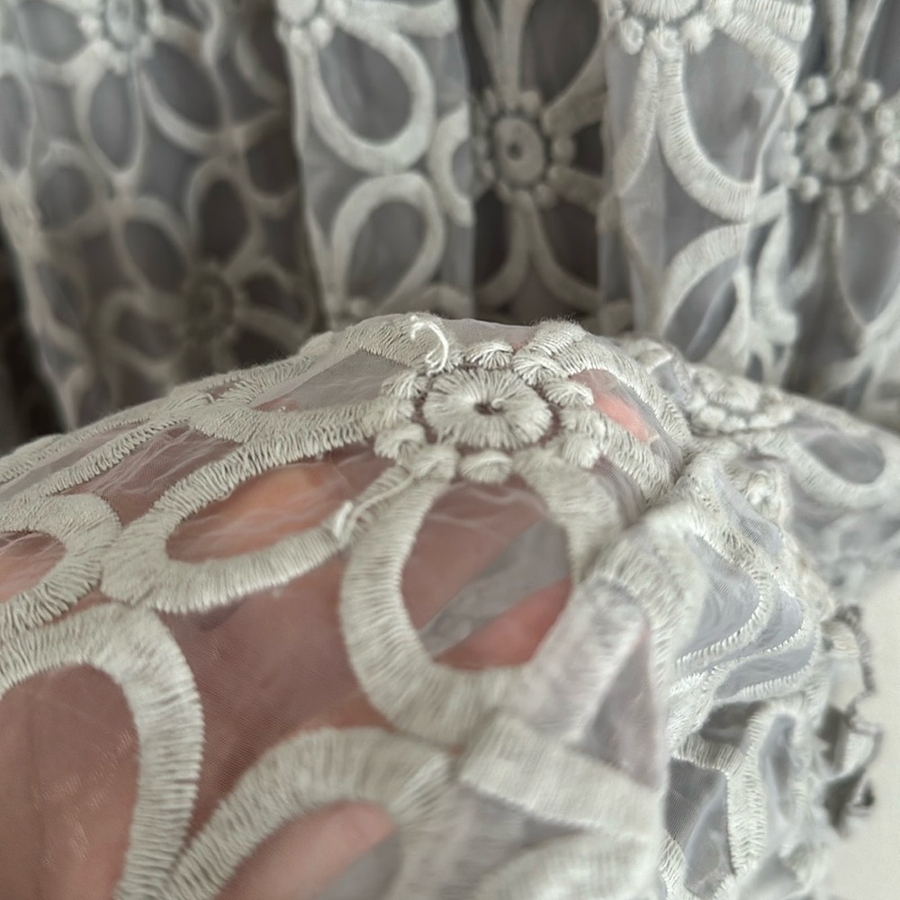 Ivy City Co Destiny Dress - Picture 8 of 14